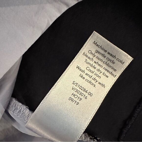 Athleta Gallery Colorblock Blue Short Sleeve Pocket Tee Shirt Top - Picture 7 of 7